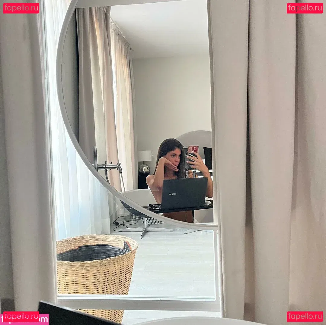 Gina Llebaria Onlyfans Photo Gallery 