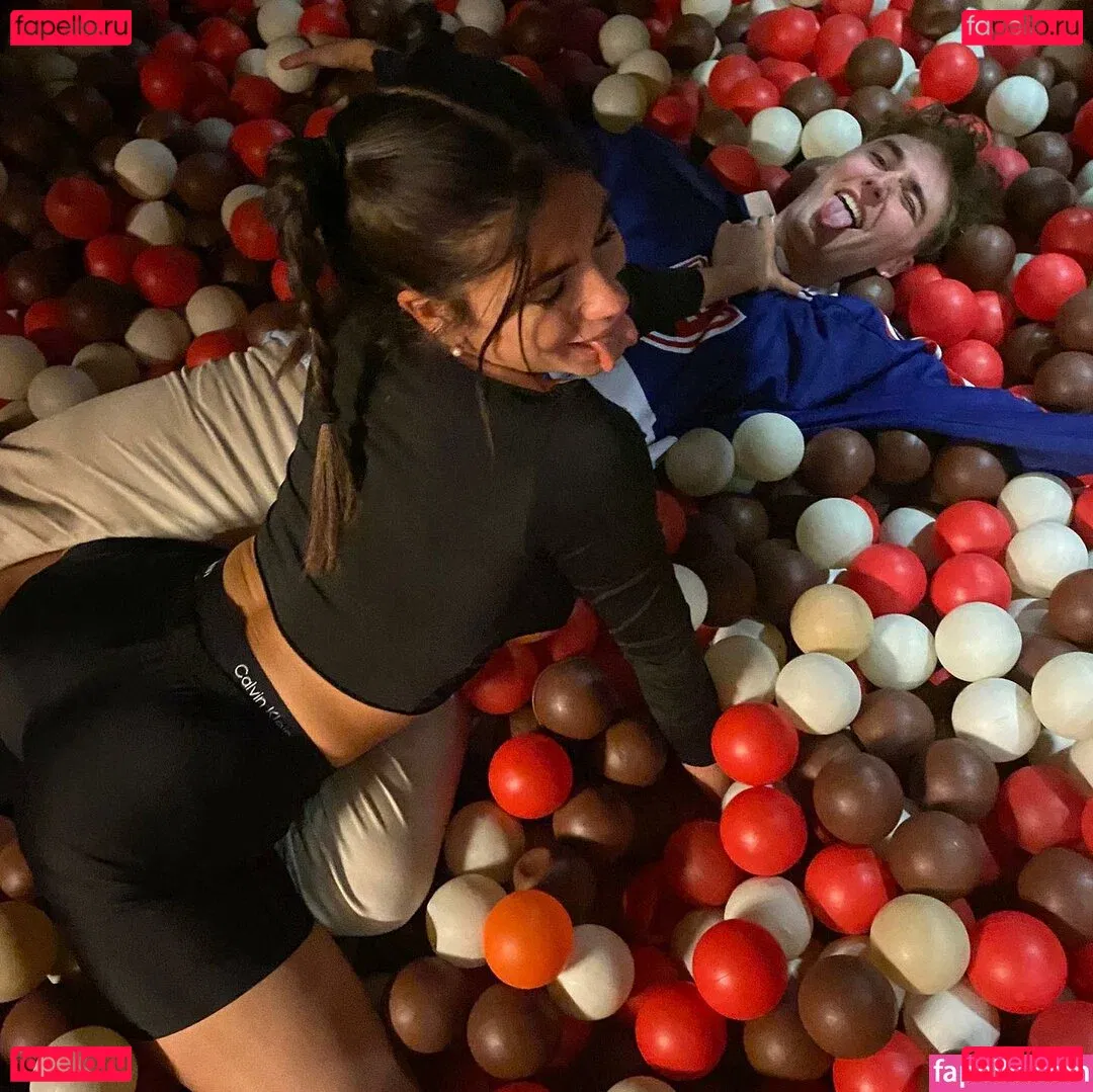 Gina Llebaria Onlyfans Photo Gallery 