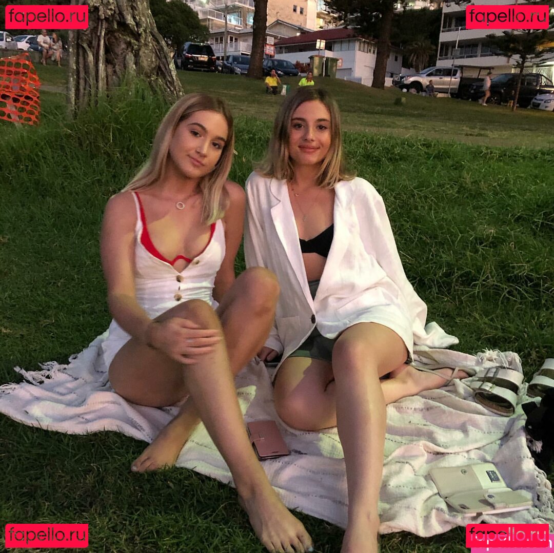 Chloe Fleming Nude Onlyfans Photo 44