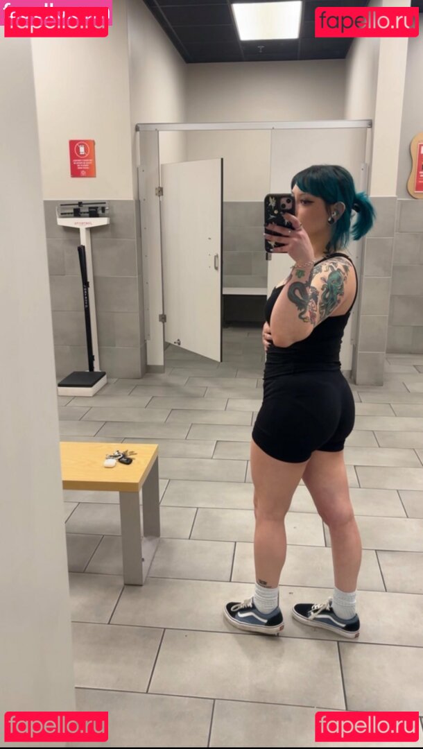 farianaaaa Nude Onlyfans Photo 18