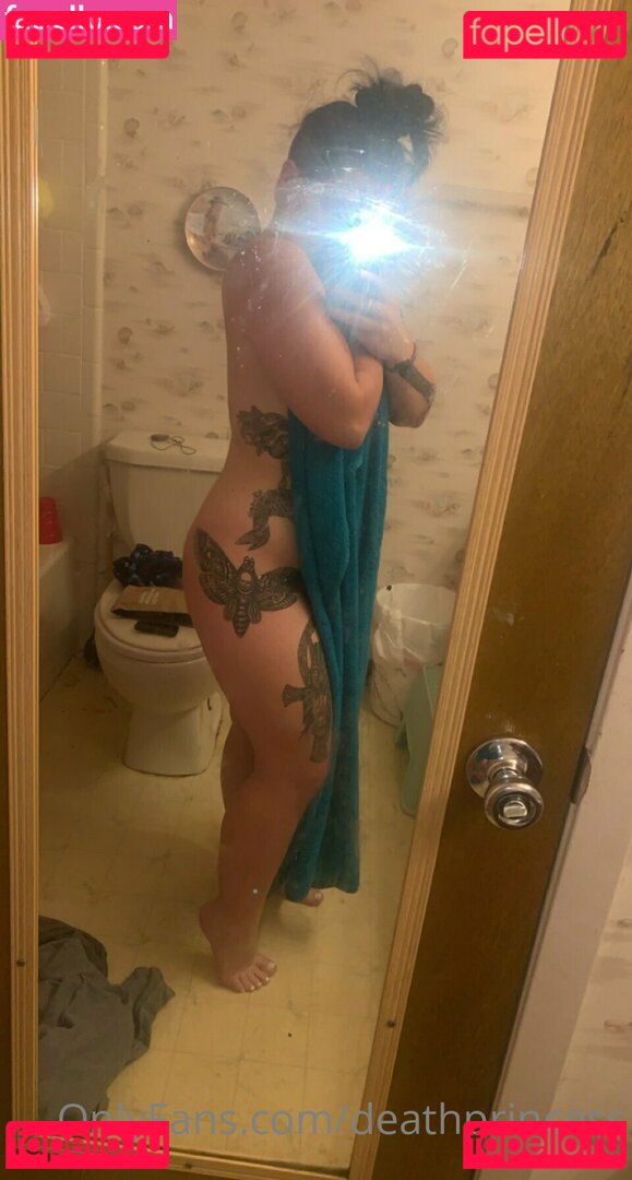 deathprincess Nude Onlyfans Photo 25