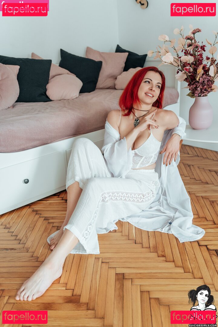Lottalikes Nude Onlyfans Photo 31