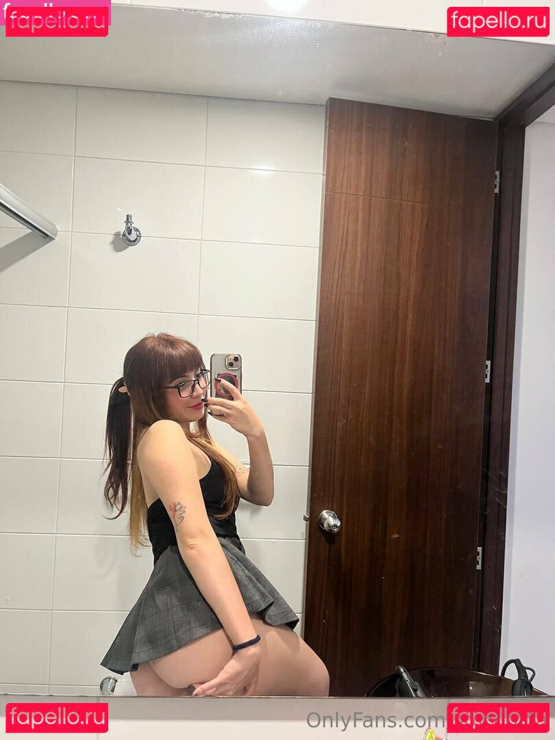Lucia Herrera Nude Onlyfans Photo 8