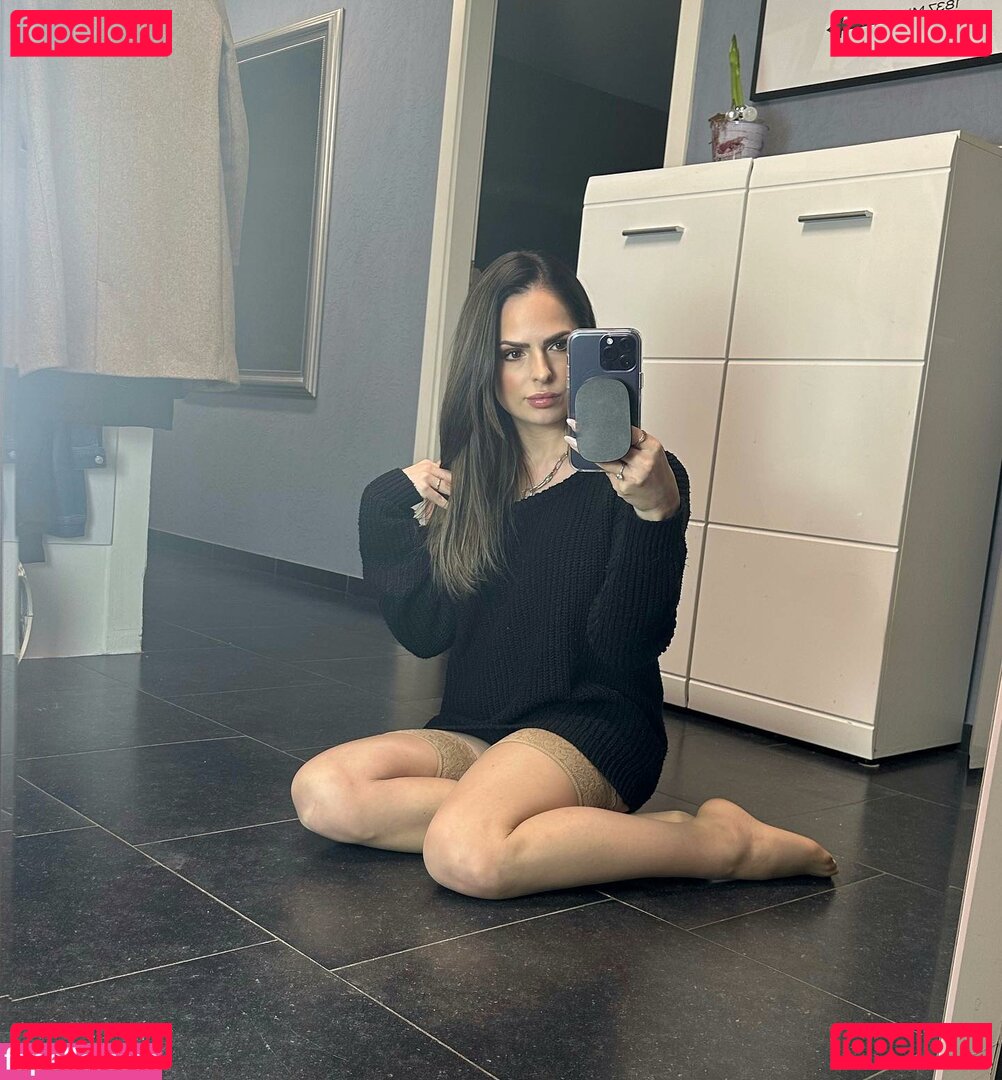 Luxe Bella Donna Nude Onlyfans Photo 49