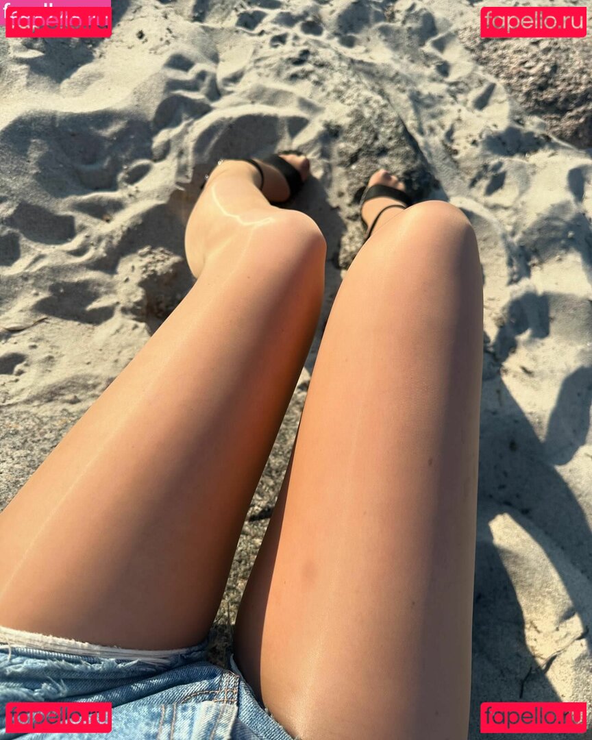 Luxe Bella Donna Nude Onlyfans Photo 9