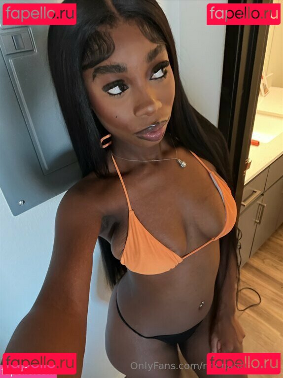 Neenahbrownn Nude Onlyfans Photo 20