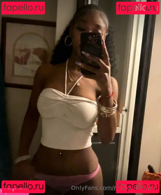 Neenahbrownn Nude Onlyfans Photo 18