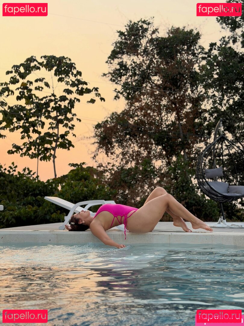 Milagro Flores Nude Onlyfans Photo 11