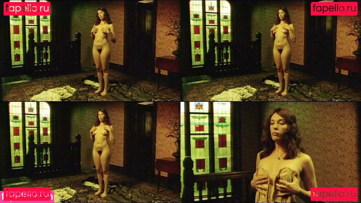 Toni Collette Nude Onlyfans Photo 19
