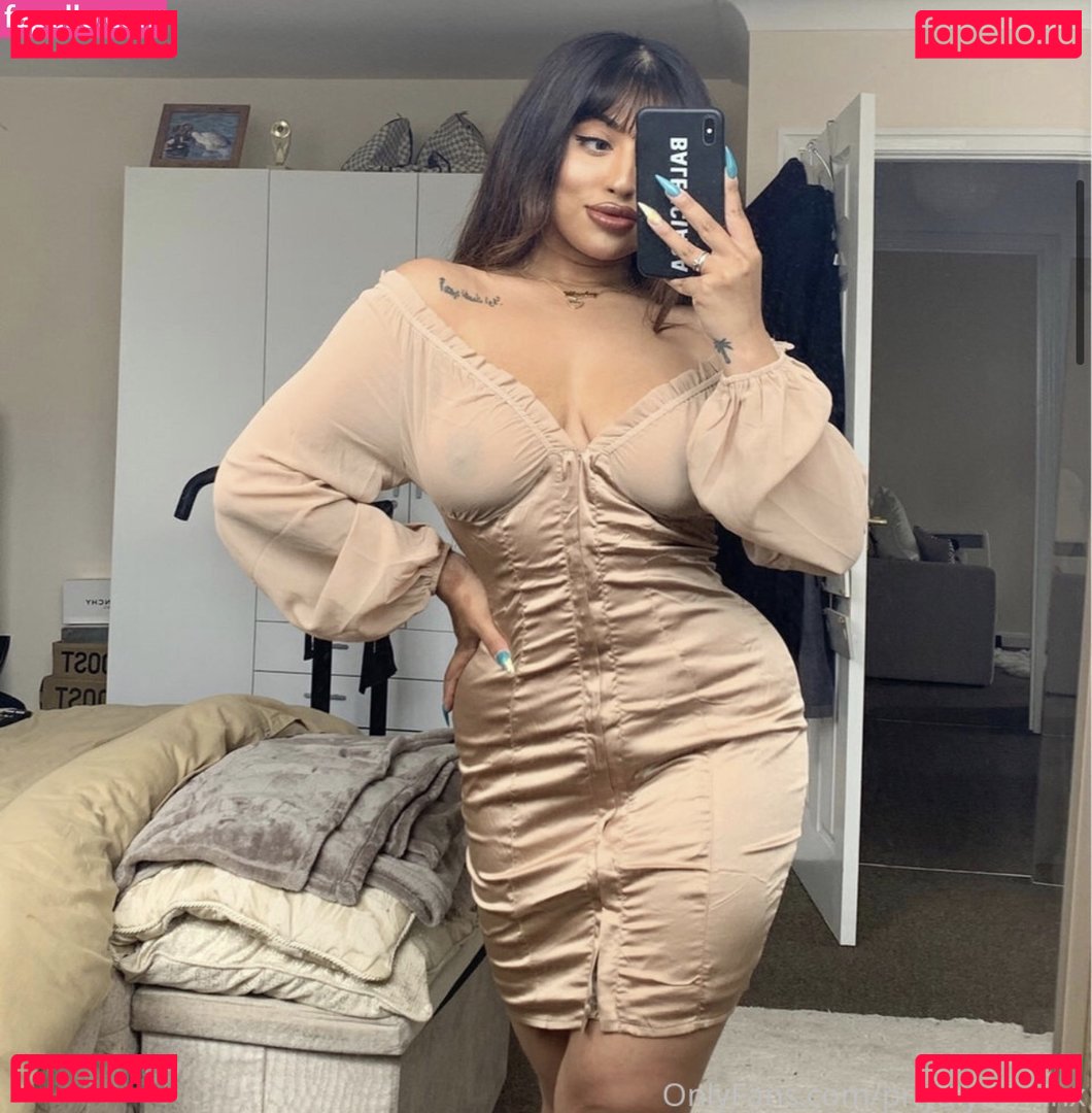 Priya Yasmin Nude Onlyfans Photo 36