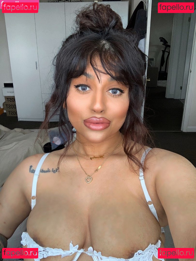 Priya Yasmin Nude Onlyfans Photo 30