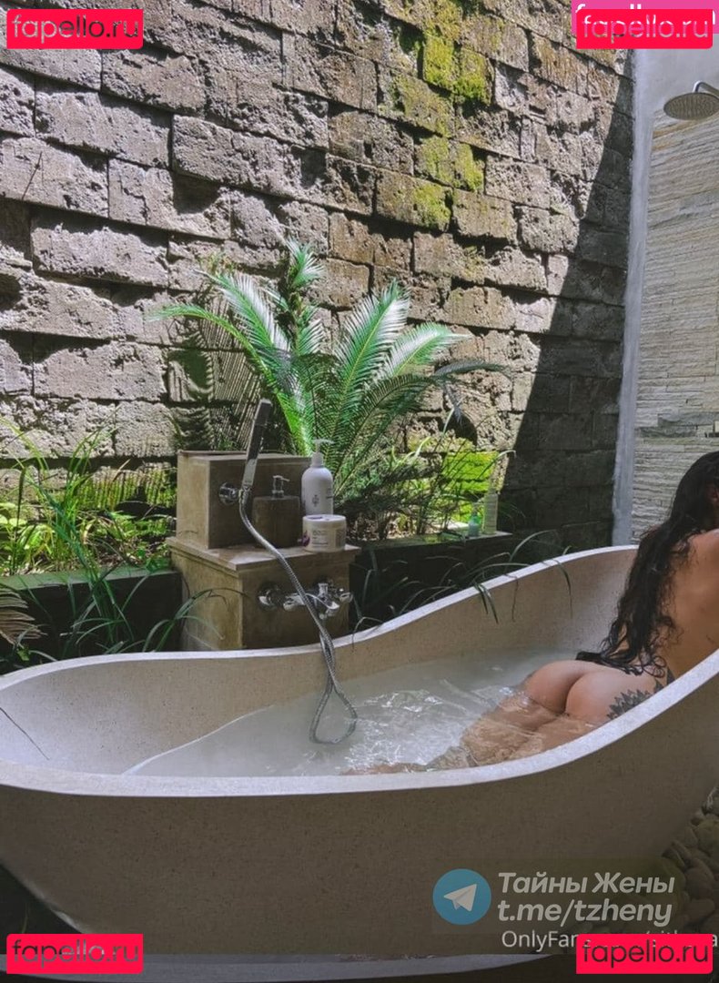 Irina Sitkova Nude Onlyfans Photo 15