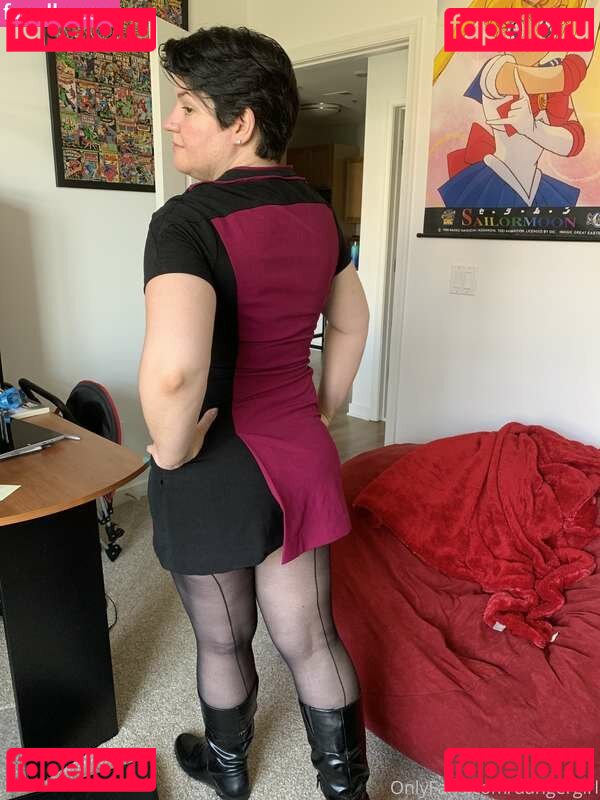 Danger Girl Nude Onlyfans Photo 33