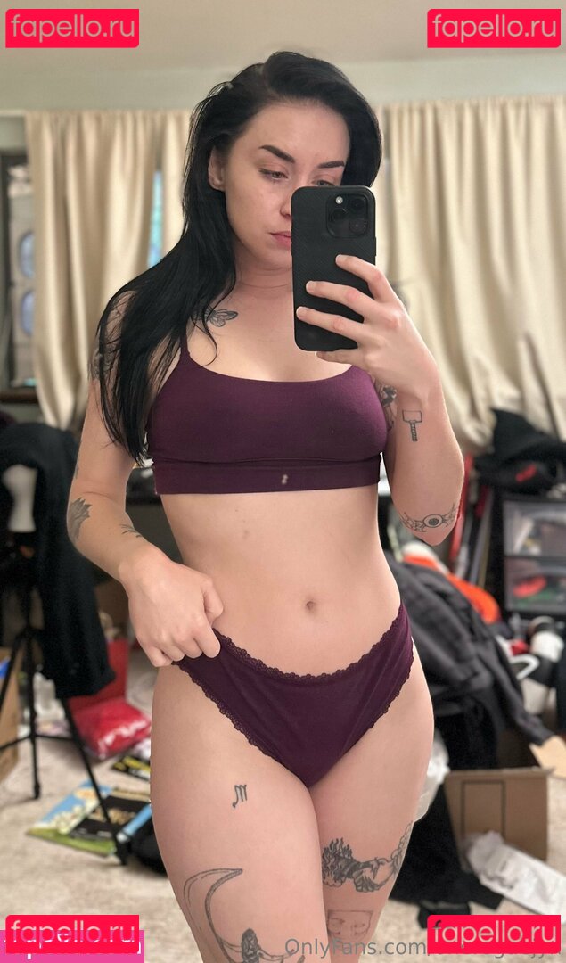 jynandtonics Nude Onlyfans Photo 9