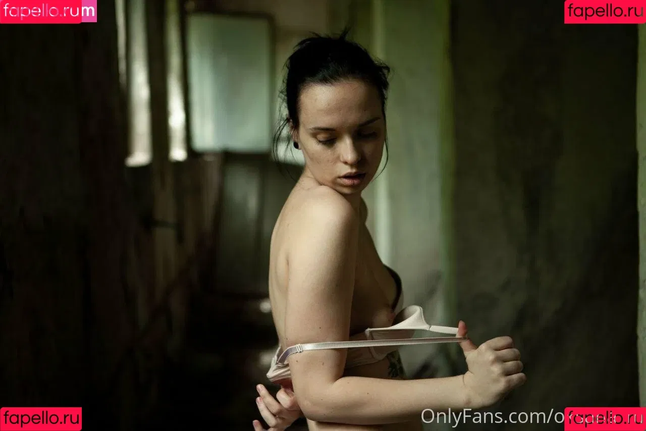 oksanam Onlyfans Photo Gallery 