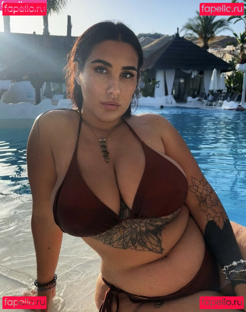 Carmenshasta Nude Onlyfans Photo 6