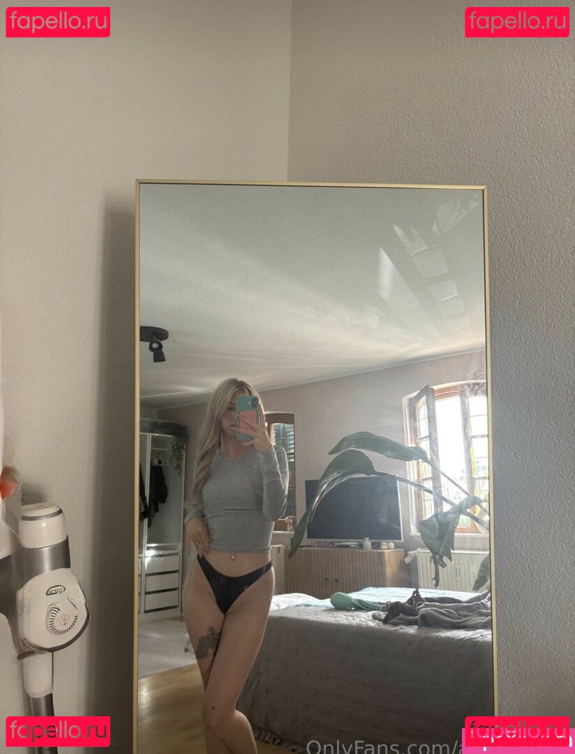 aliaviktoriaavip Nude Onlyfans Photo 38