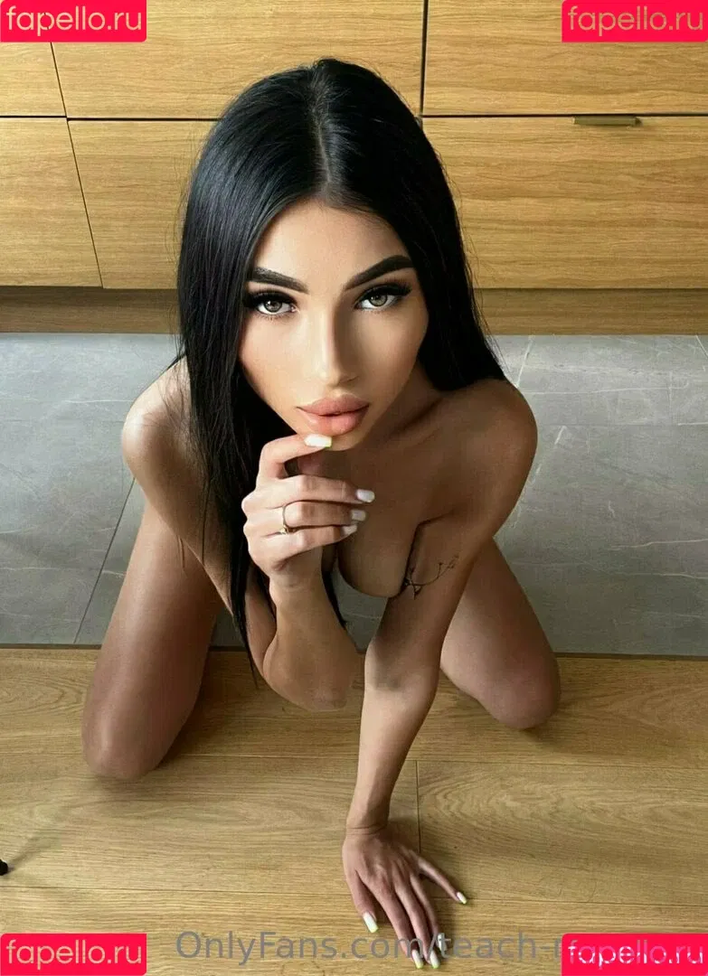 teach-mommy Onlyfans Photo Gallery 