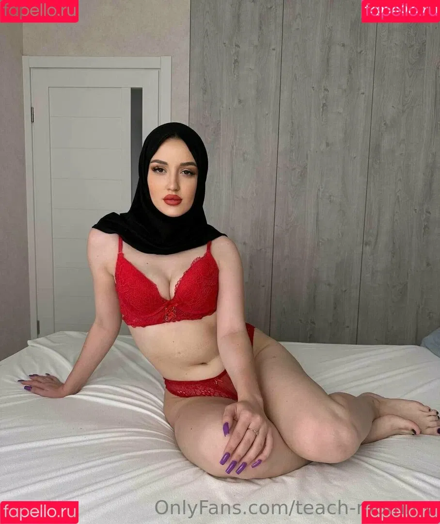 teach-mommy Onlyfans Photo Gallery 