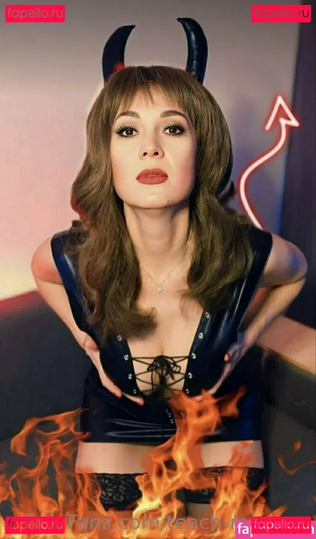 teach-mommy Onlyfans Photo Gallery 