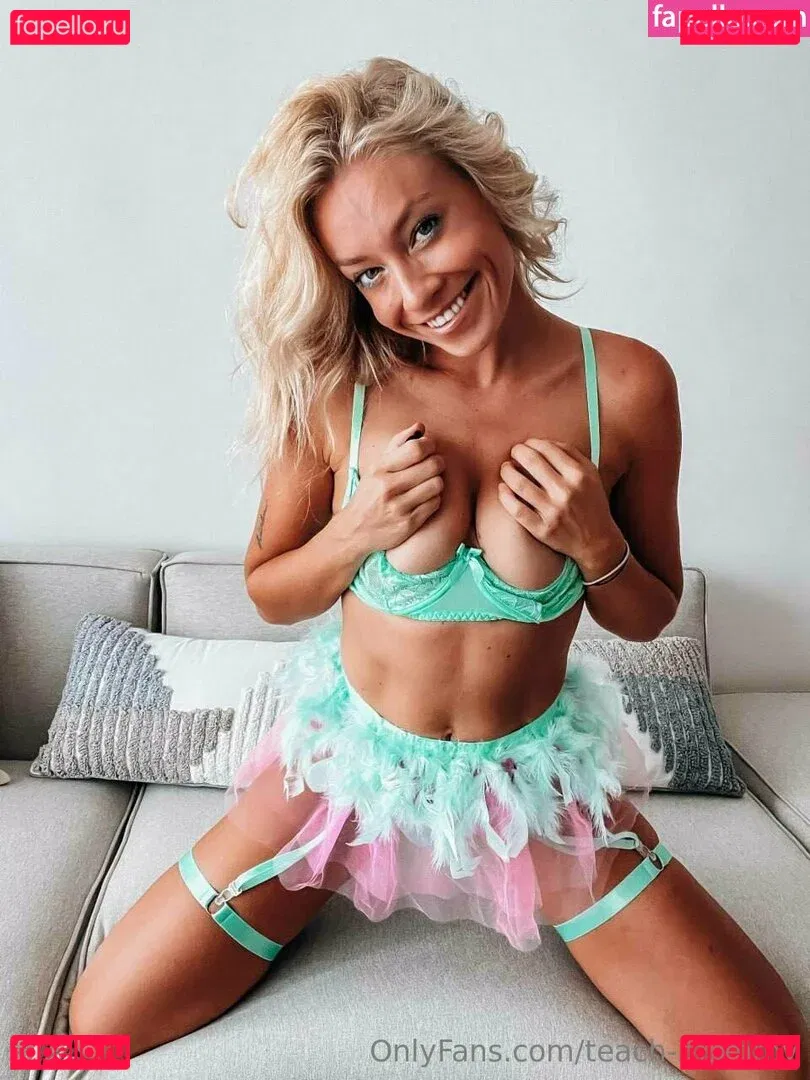 teach-mommy Onlyfans Photo Gallery 