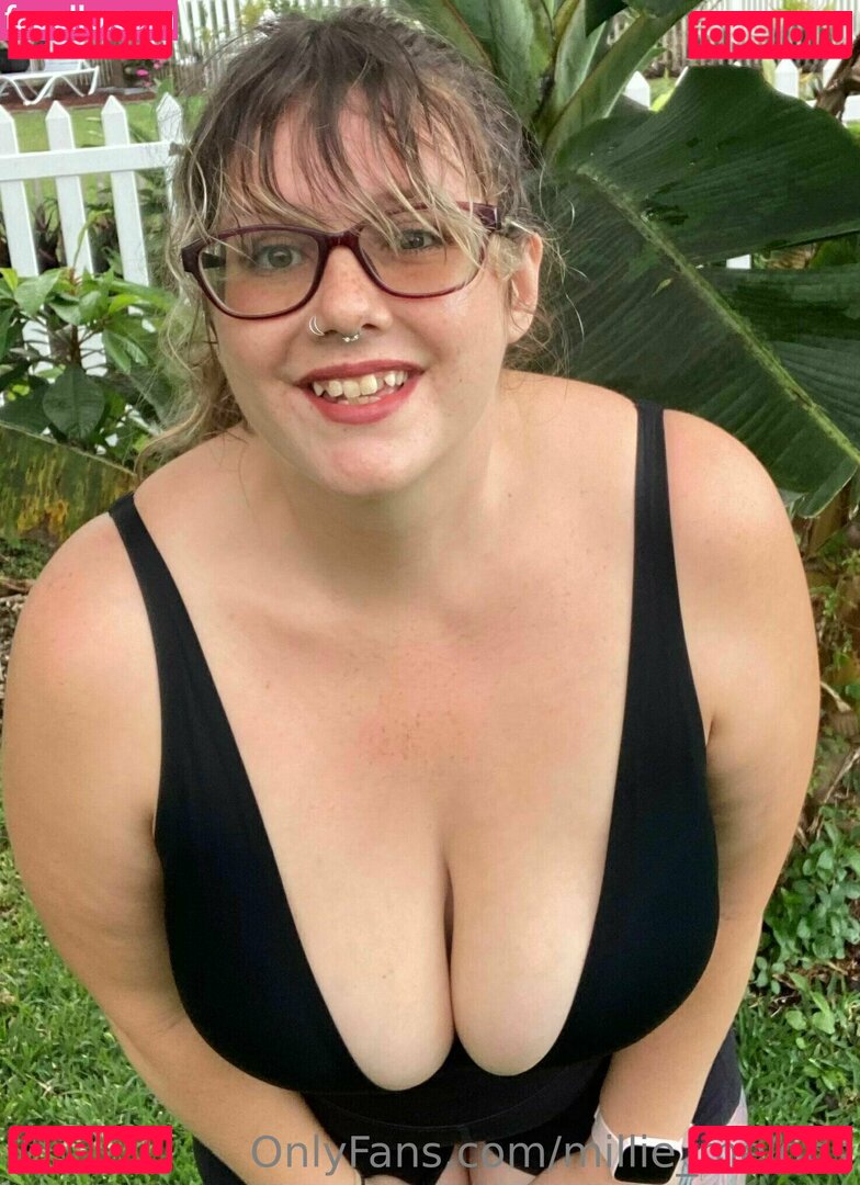millie_melons Nude Onlyfans Photo 20