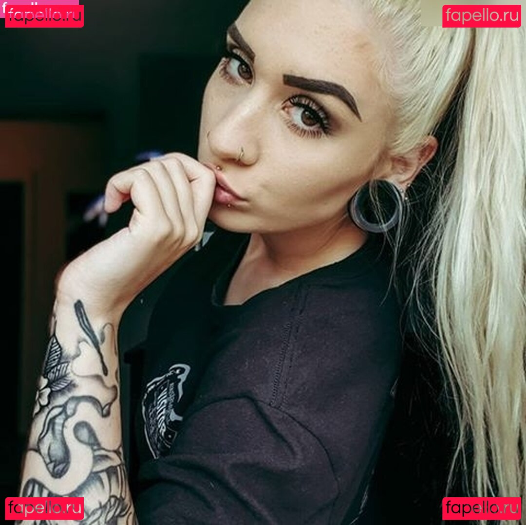 yearwalkatmidnight Nude Onlyfans Photo 42