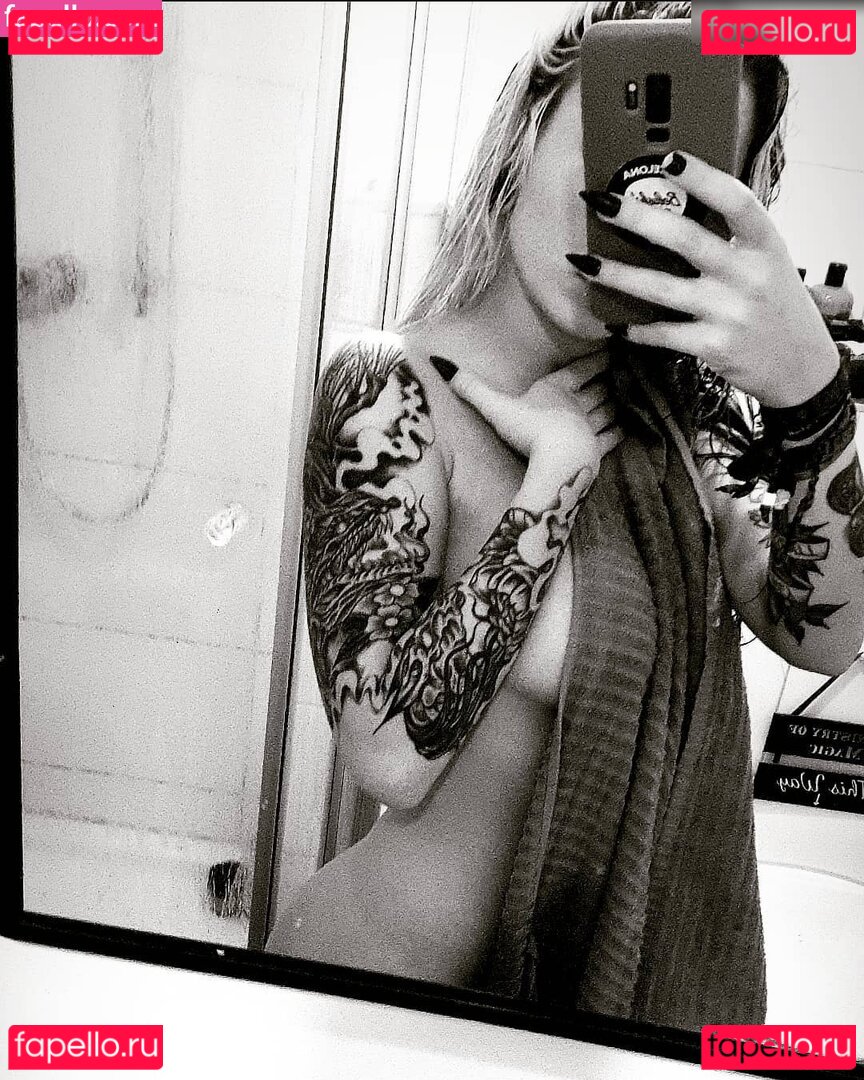yearwalkatmidnight Nude Onlyfans Photo 36