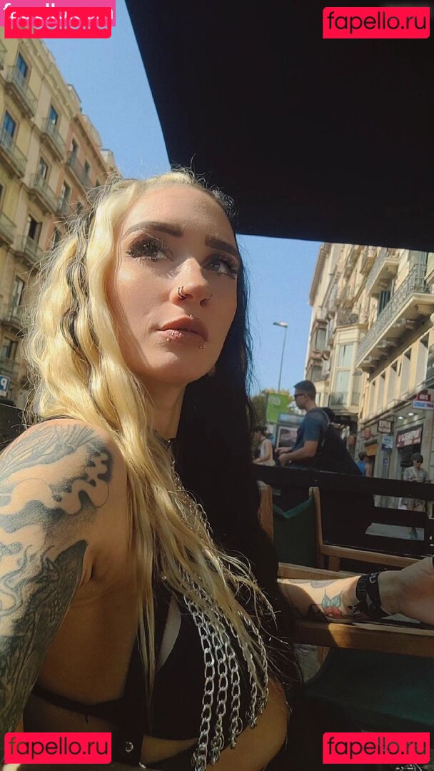 yearwalkatmidnight Nude Onlyfans Photo 32