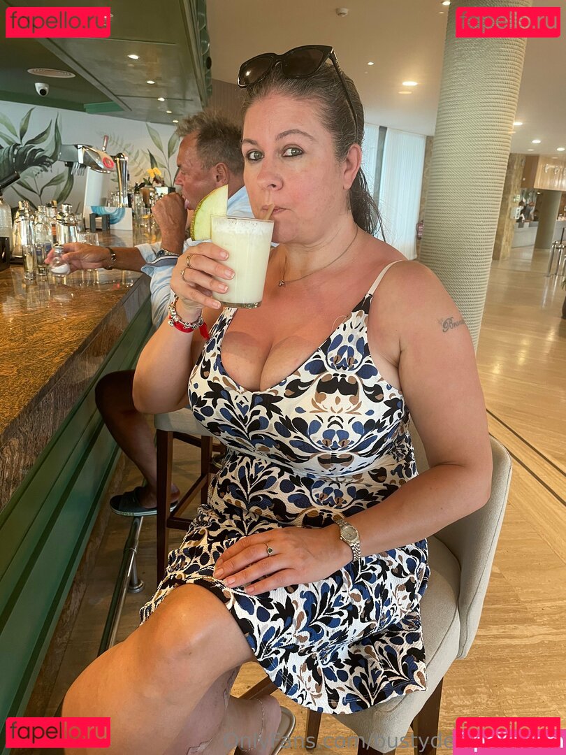 bustydenisedavies Nude Onlyfans Photo 11