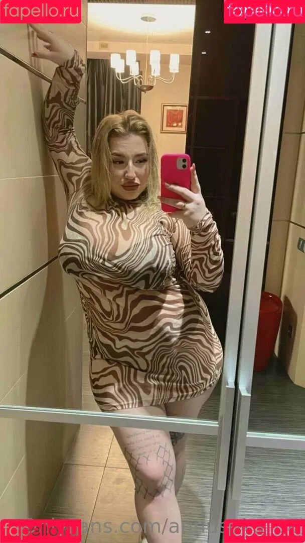 annushka_ua Onlyfans Photo Gallery 