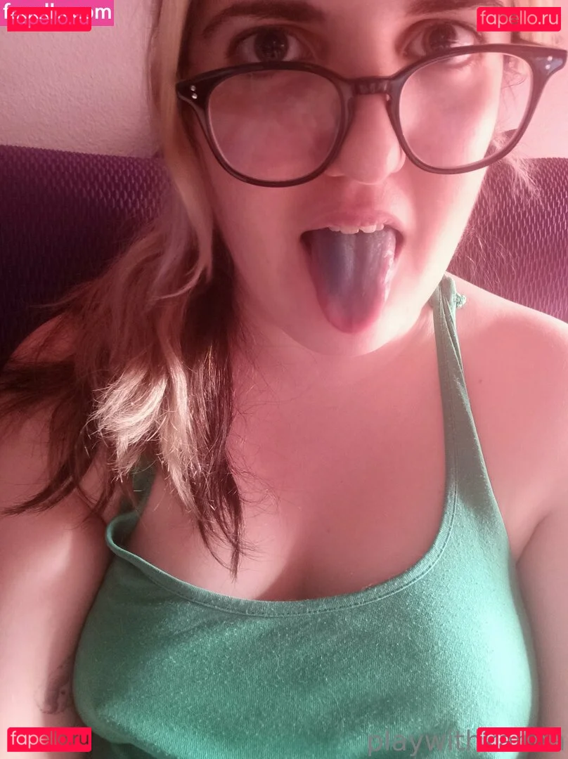 playwithkanna Onlyfans Photo Gallery 