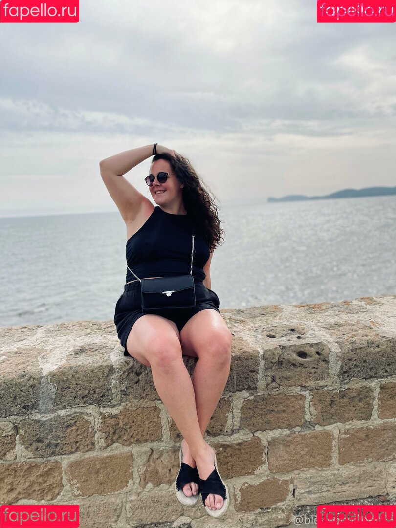 bjqueen23 Onlyfans Photo Gallery 