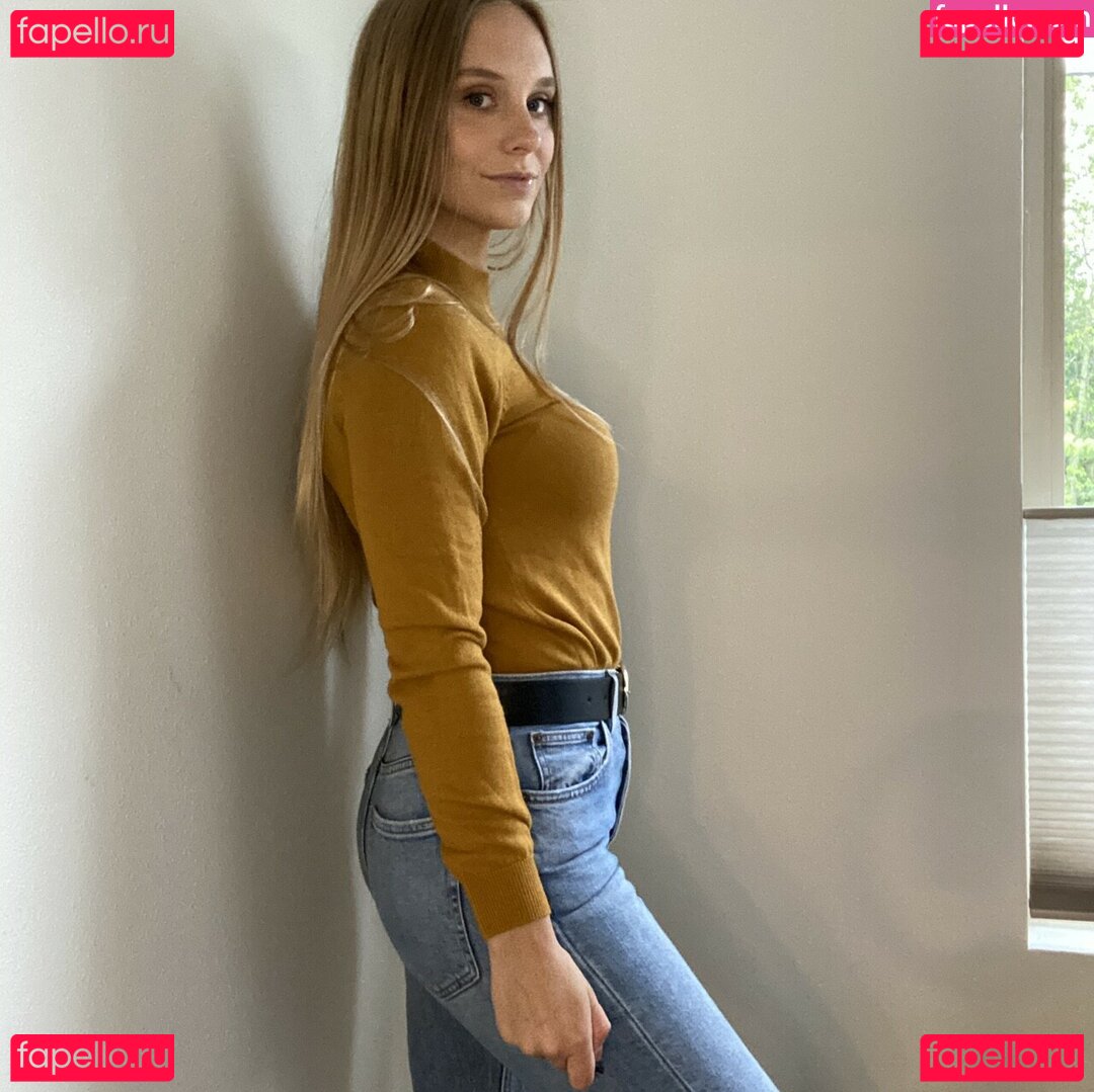 Joelle Friend Nude Onlyfans Photo 46
