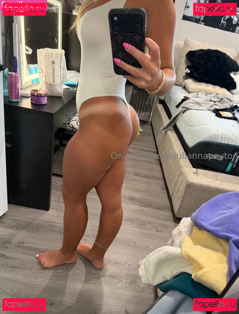 Julianna Peyton Nude Onlyfans Photo 8