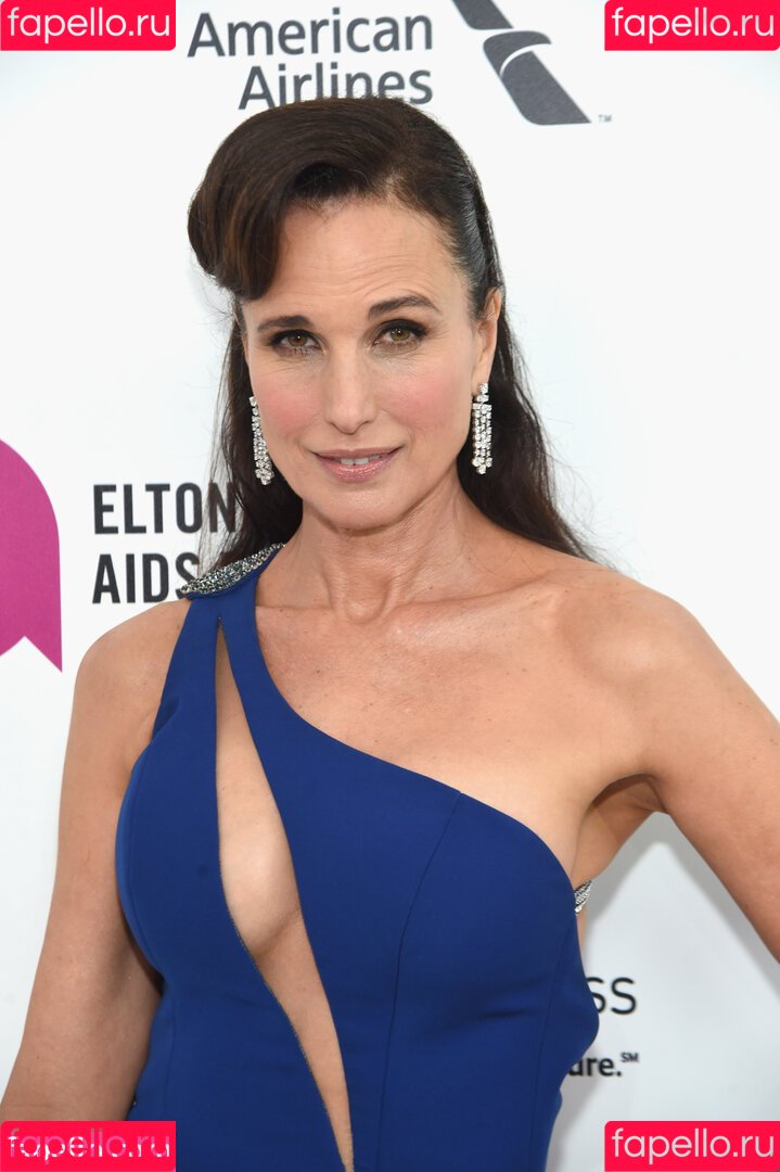 Andie MacDowell Onlyfans Photo Gallery 