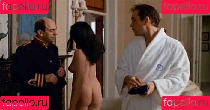 Andie MacDowell Onlyfans Photo Gallery 