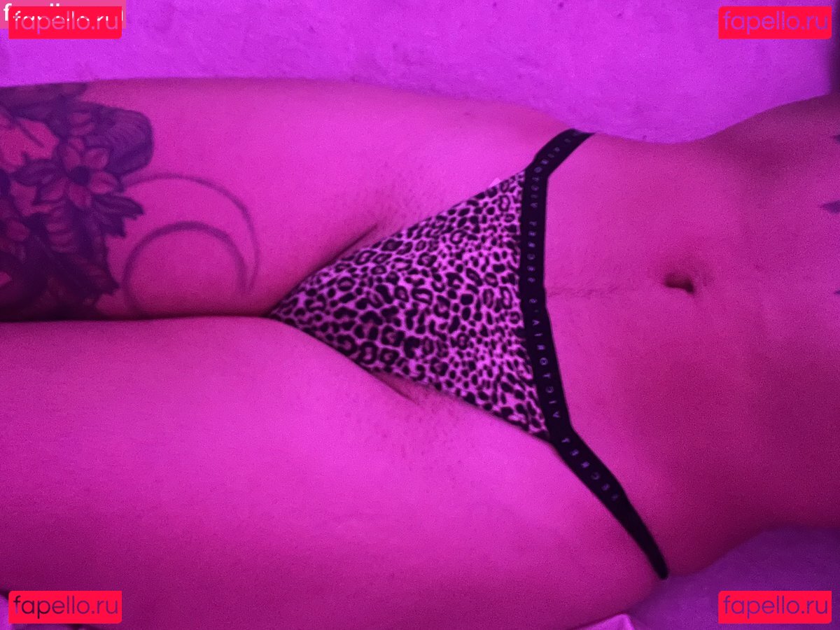 whosluxxx Nude Onlyfans Photo 43