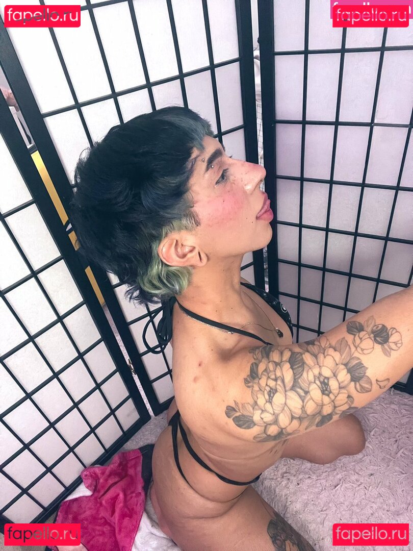 whosluxxx Nude Onlyfans Photo 11