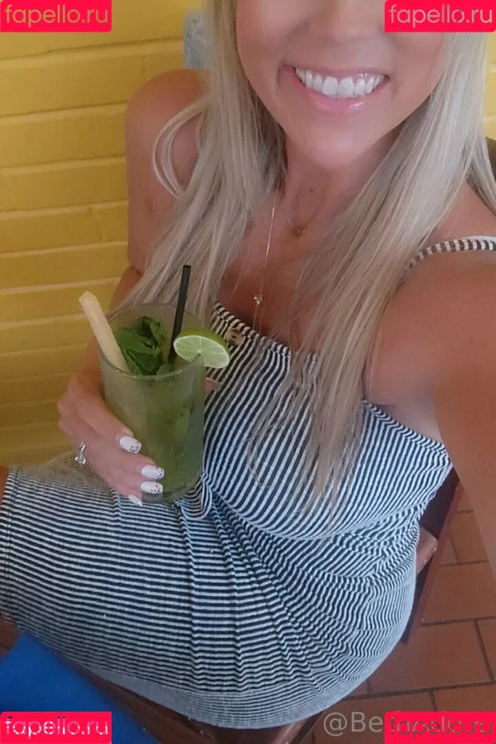 BethAdore Onlyfans Photo Gallery 
