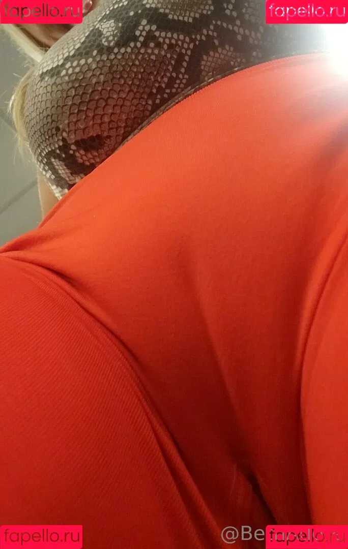 BethAdore Onlyfans Photo Gallery 