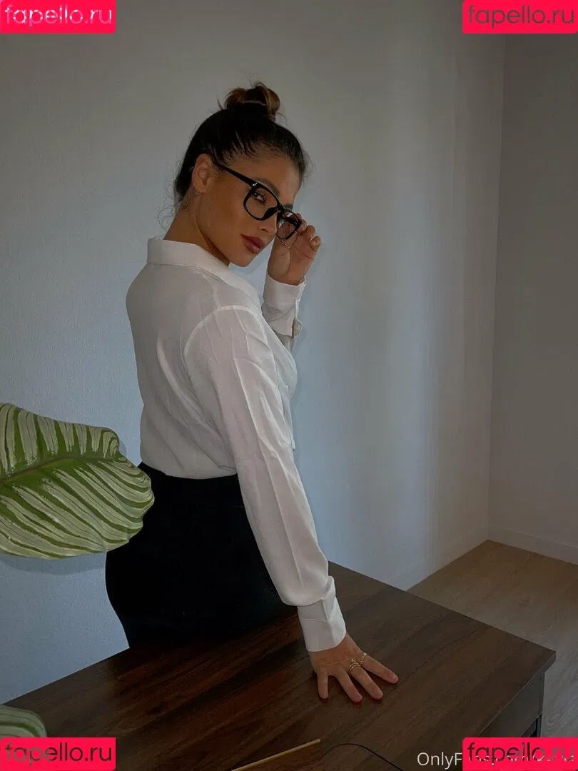 Kayla Onlyfans Photo Gallery 