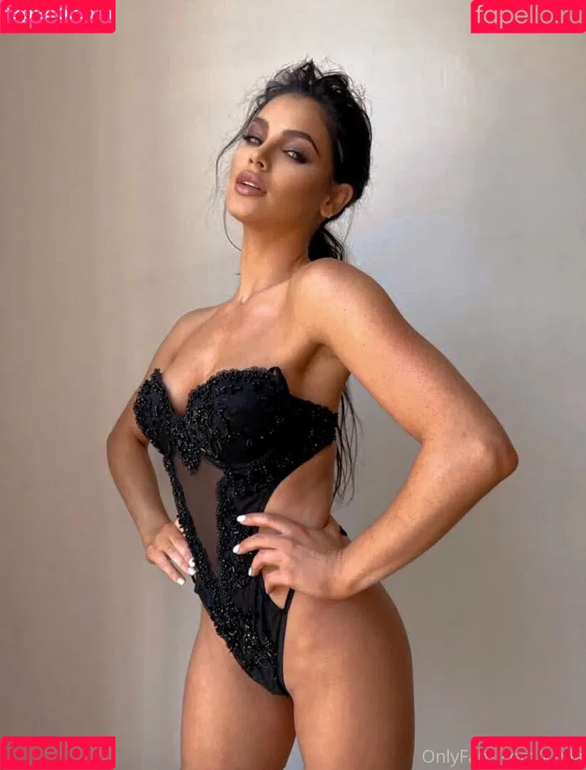 Kayla Onlyfans Photo Gallery 