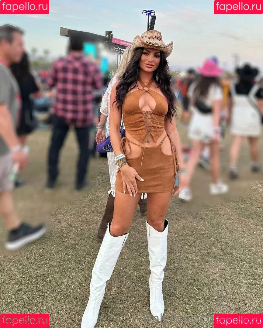 Kayla Onlyfans Photo Gallery 