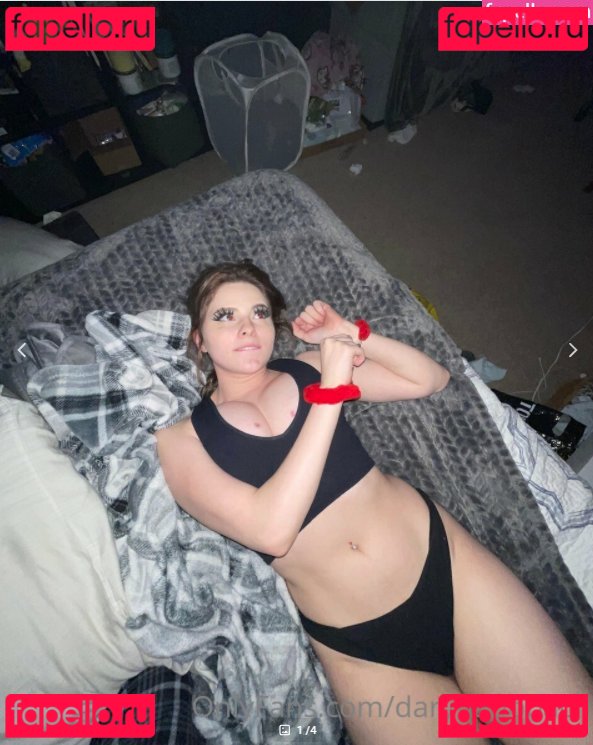 DarynaPopach Nude Onlyfans Photo 10