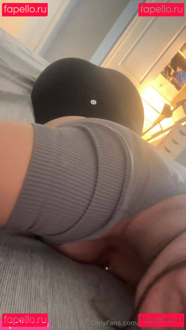 Alyssa Galipo Nude Onlyfans Photo 5