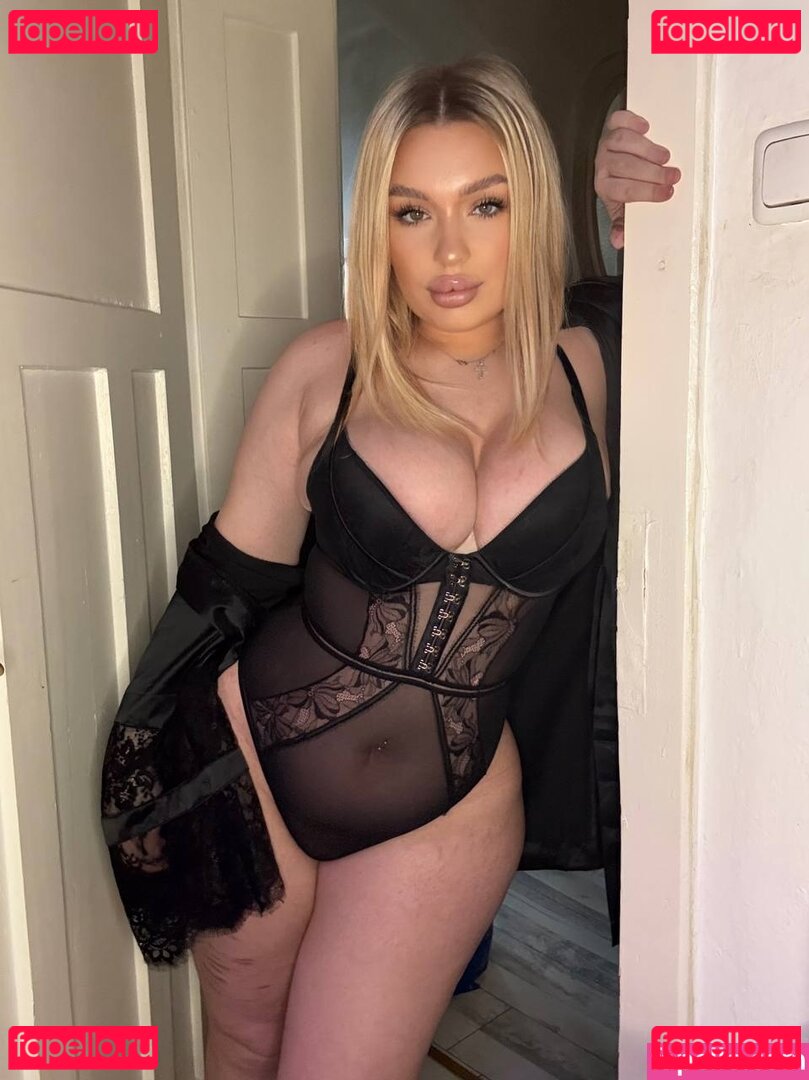 Lenya Marie Nude Onlyfans Photo 25