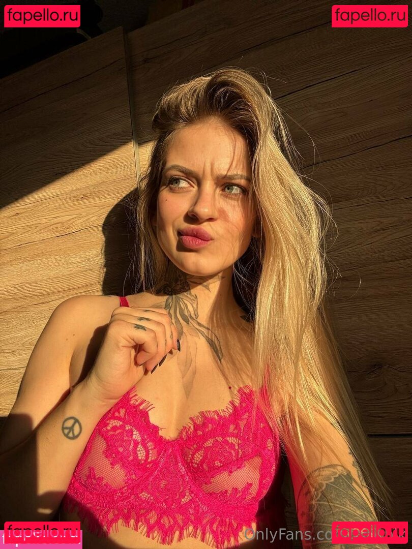 julianizza Nude Onlyfans Photo 30