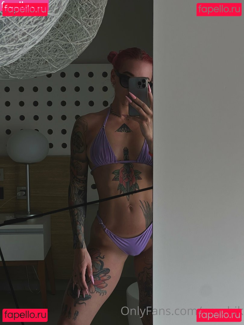 navzhik Nude Onlyfans Photo 24