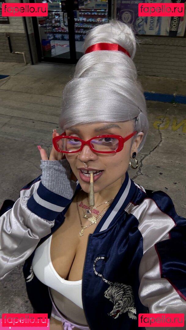 supersquirtsenn Nude Onlyfans Photo 6
